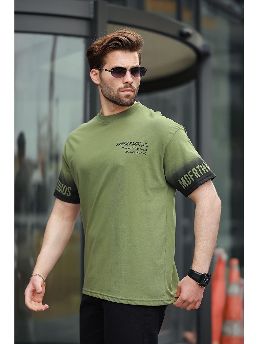 Haki Yeşili %100 Pamuklu Baskılı Erkek Tişört E7143