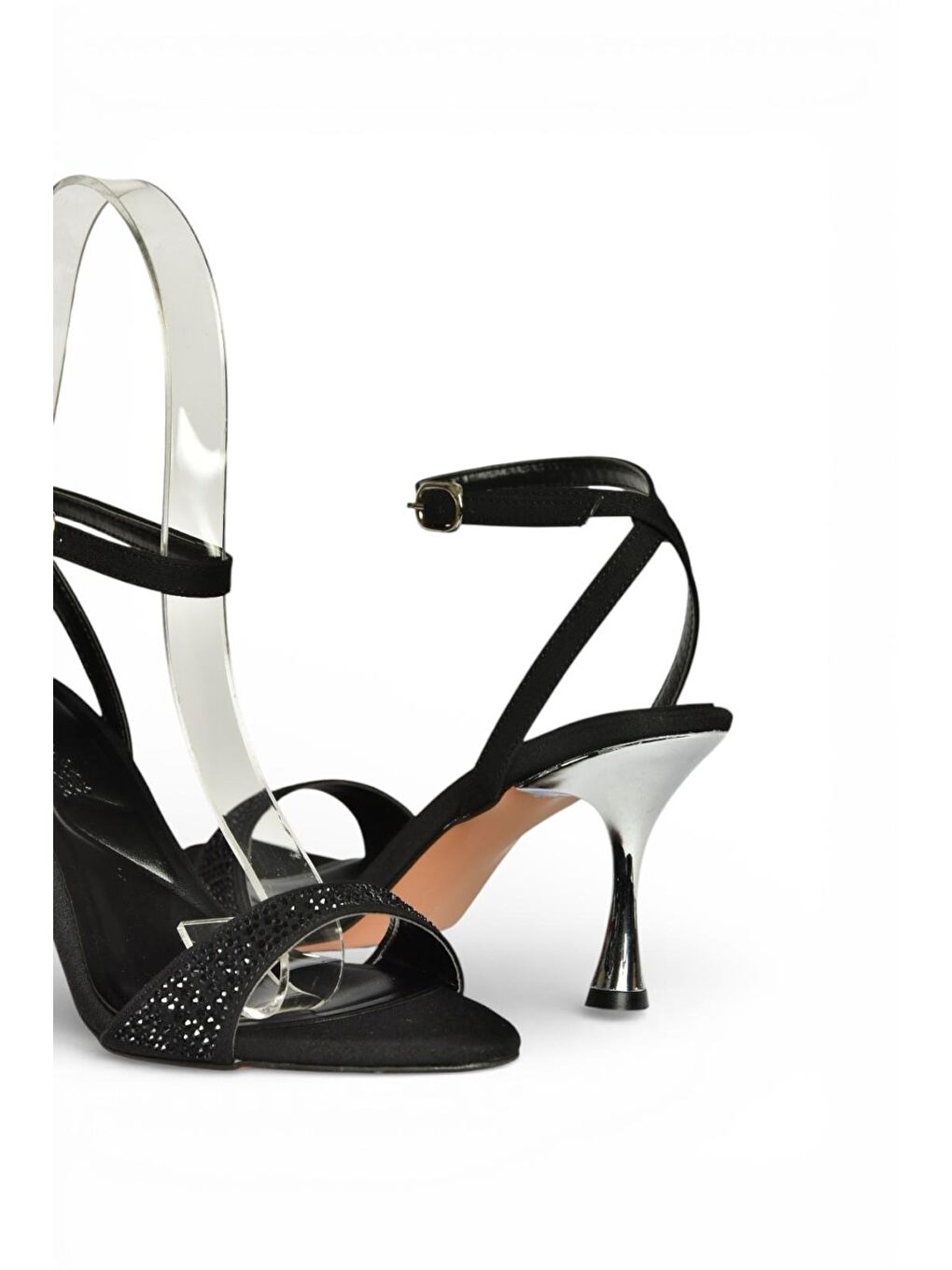 Siyah Kadın Topuklu Ayakkabı Y820012004-6