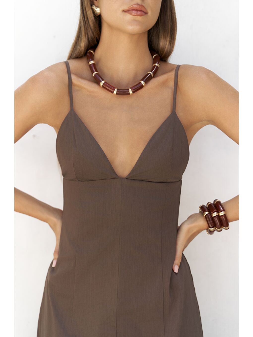 Kahverengi Onella Askılı Kahve Uzun Elbise-7