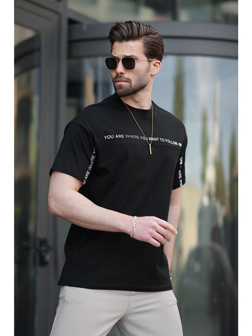 Siyah Bisiklet Yaka Baskılı Basic %100 Pamuk Tişört E7156