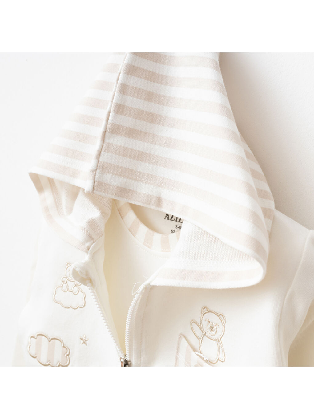 Bej Erkek Bebek Animal Nakışlı Sweatshirt Pantolon T-shirt 3 'lü Alt Üst Bebek Takımı 3Ay-36Ay-2