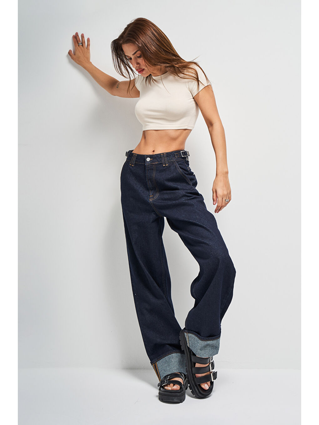 Kadın İndigo Renk 7s5-50 Baggy Loose Fit Bol Kesim Paça Detaylı %100 Pamuk Denim Jean-2