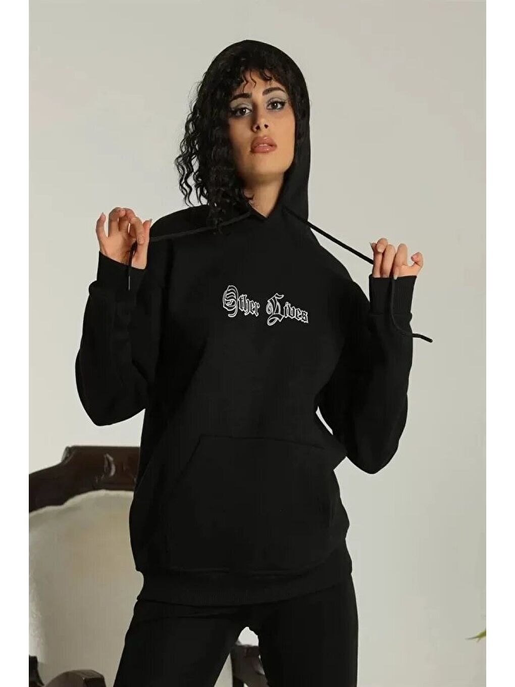 Sırt Baskılı Oversize Üç İplik Kapüşonlu Sweatshirt - Siyah