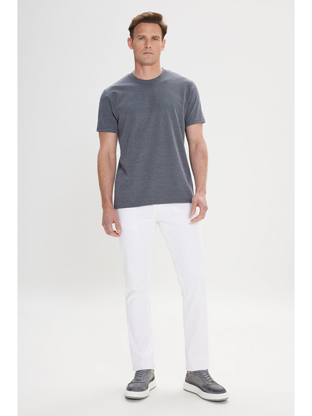 Erkek Antrasit Yumuşak Dokulu Slim Fit Dar Kesim Bisiklet Yaka Tişört-1