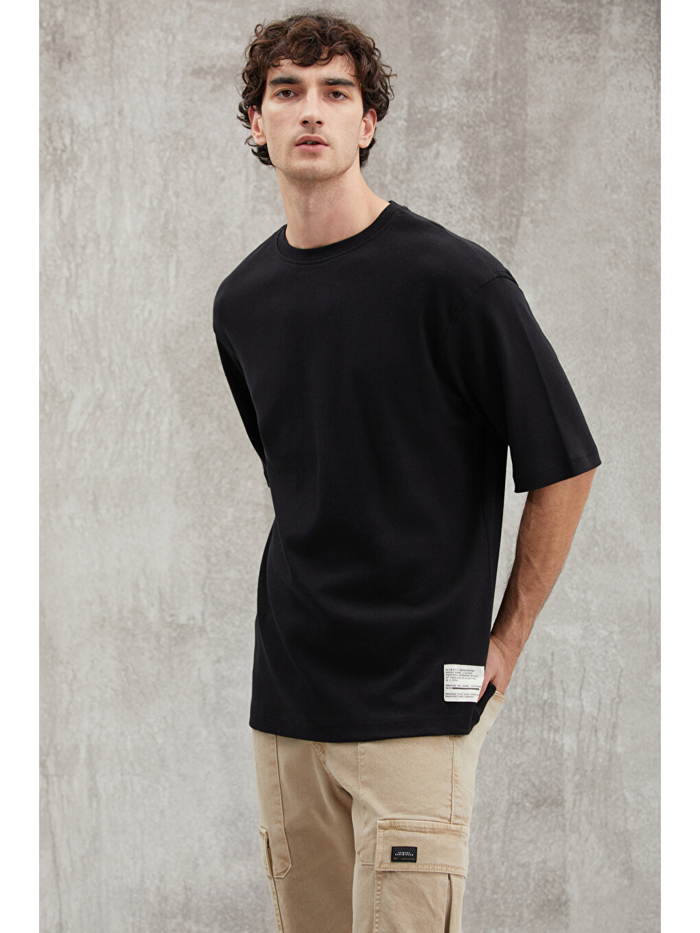 Siyah JOEL Erkek %100 Organik Pamuklu Kalın Kumaşlı Özel Dokulu Etiket Detaylı Oversize SİYAH T-Shirt-1