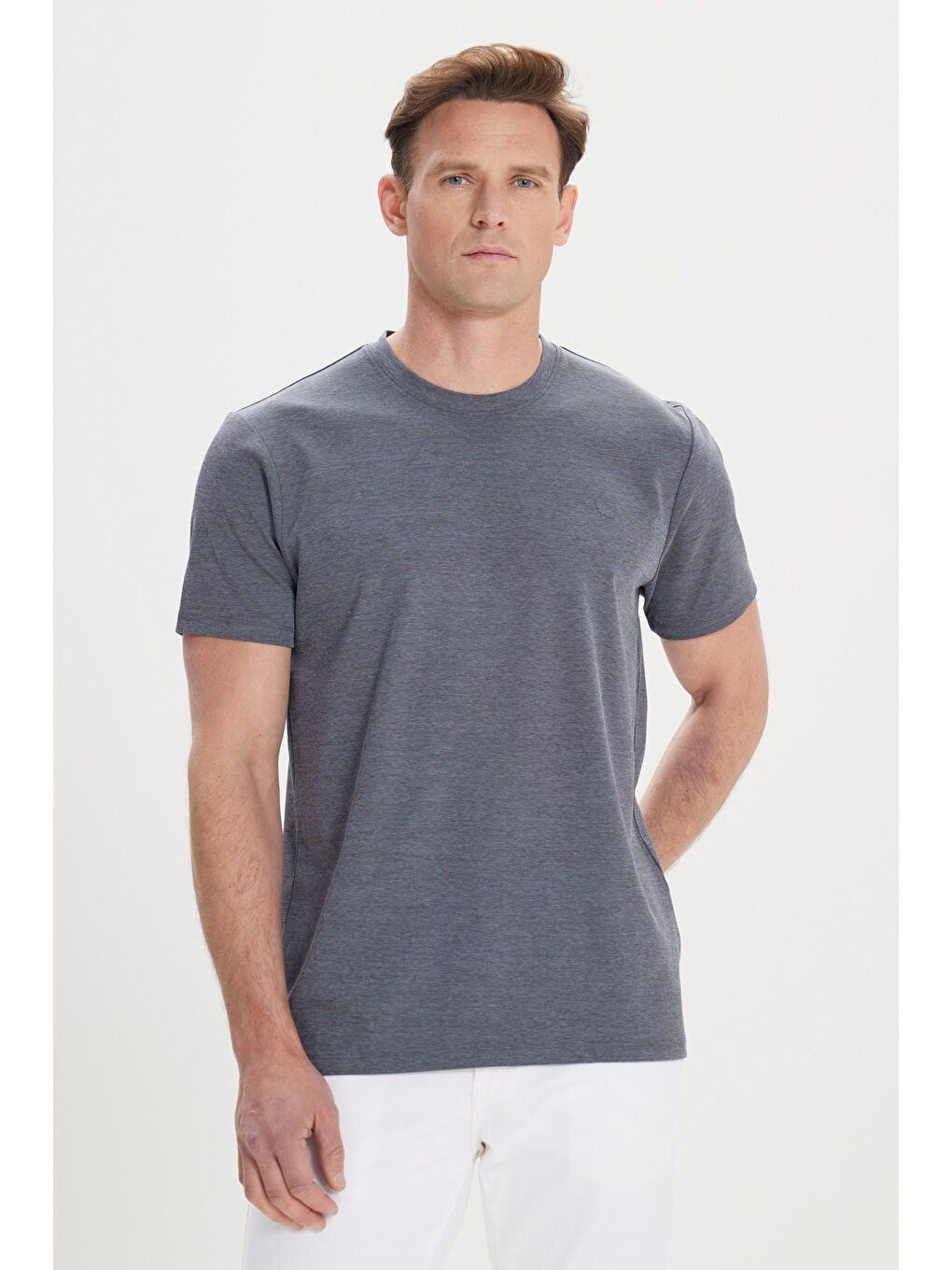 Erkek Antrasit Yumuşak Dokulu Slim Fit Dar Kesim Bisiklet Yaka Tişört-2