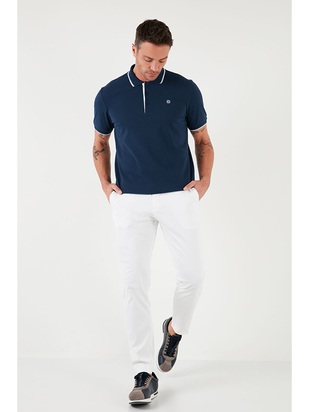 Mavi Pamuklu Slim Fit Şerit Detaylı Düğmeli Polo Yaka 3'lü Paket Tişört 5902118S3-4