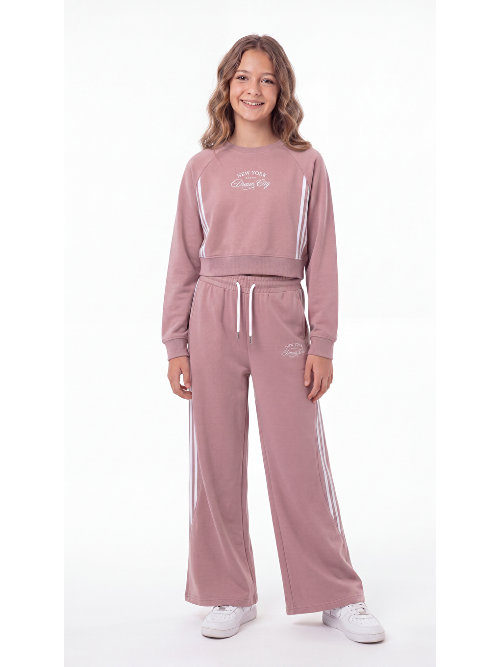 Pembe New York Dream City Baskılı Yumaşak Dokulu-comfort Kumaş Kız Çocuk Alt Üst Eşofman Takımı