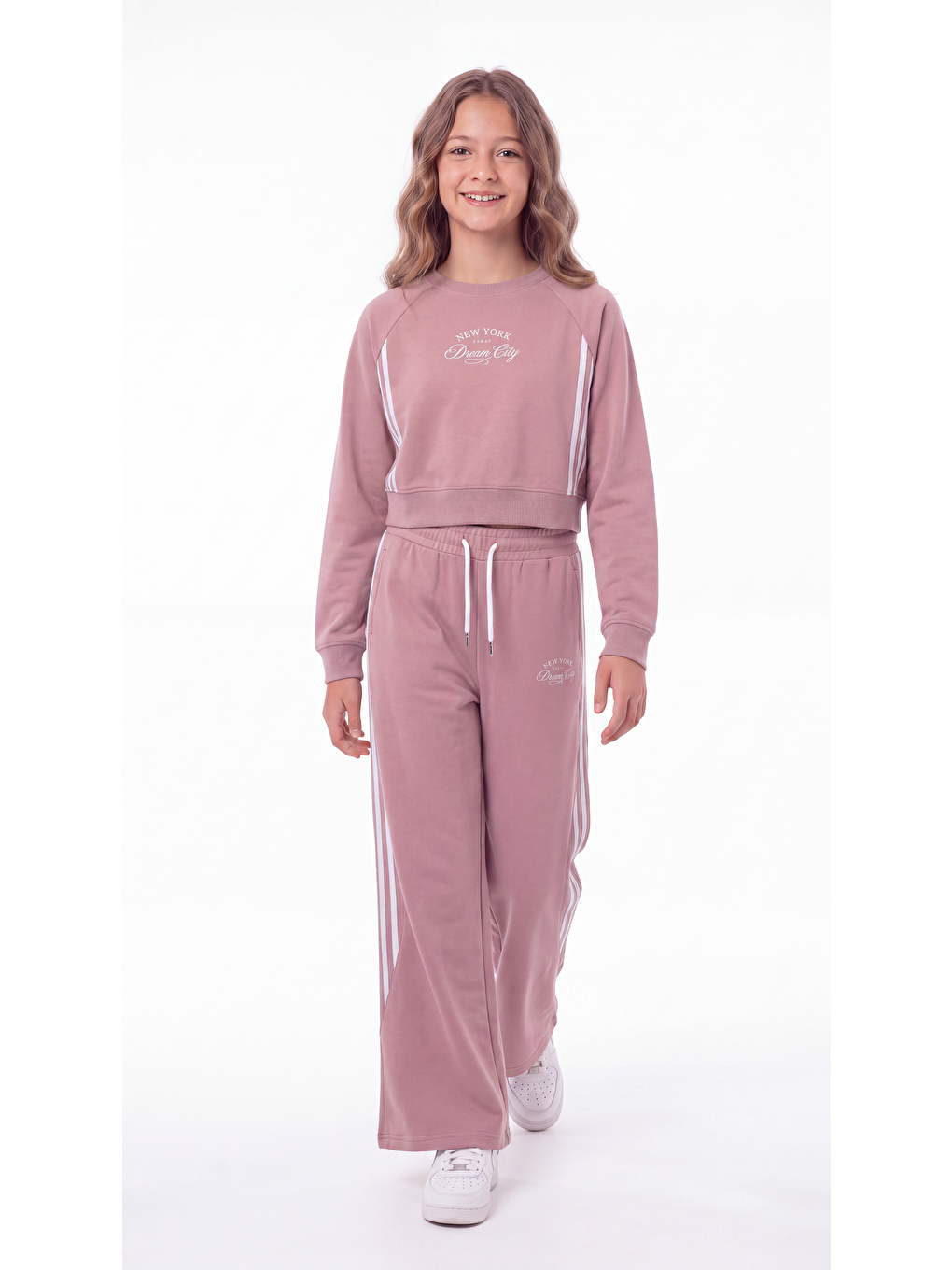 Pembe New York Dream City Baskılı Yumaşak Dokulu-comfort Kumaş Kız Çocuk Alt Üst Eşofman Takımı-2