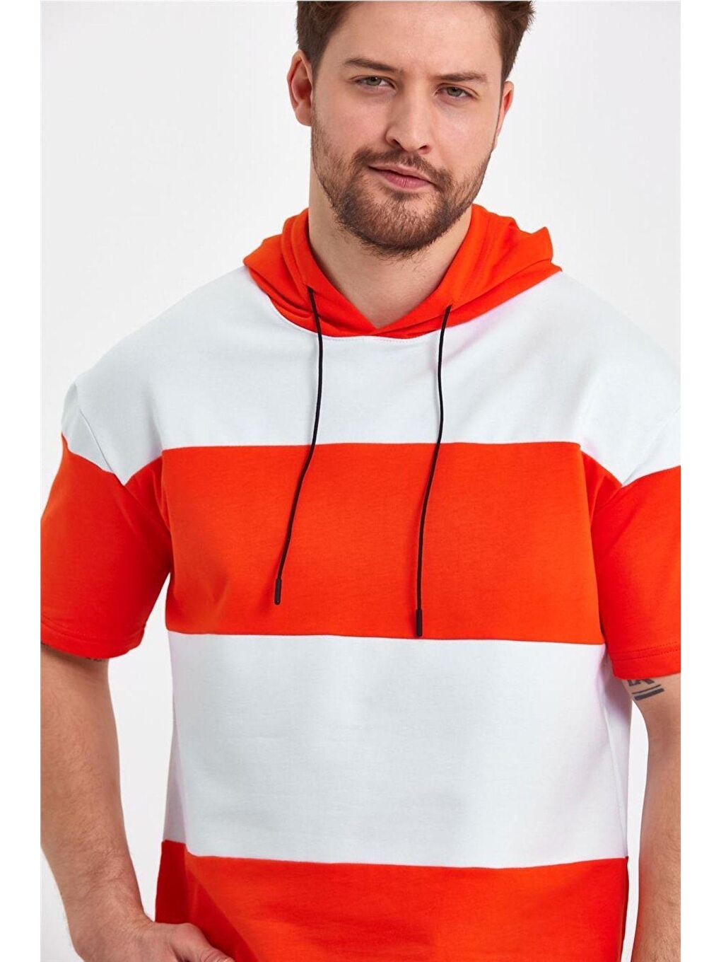 Beyaz Erkek 3 Iplik Parçalı Kapüşonlu Çok Renkli Kapüşonlu Tişört-2