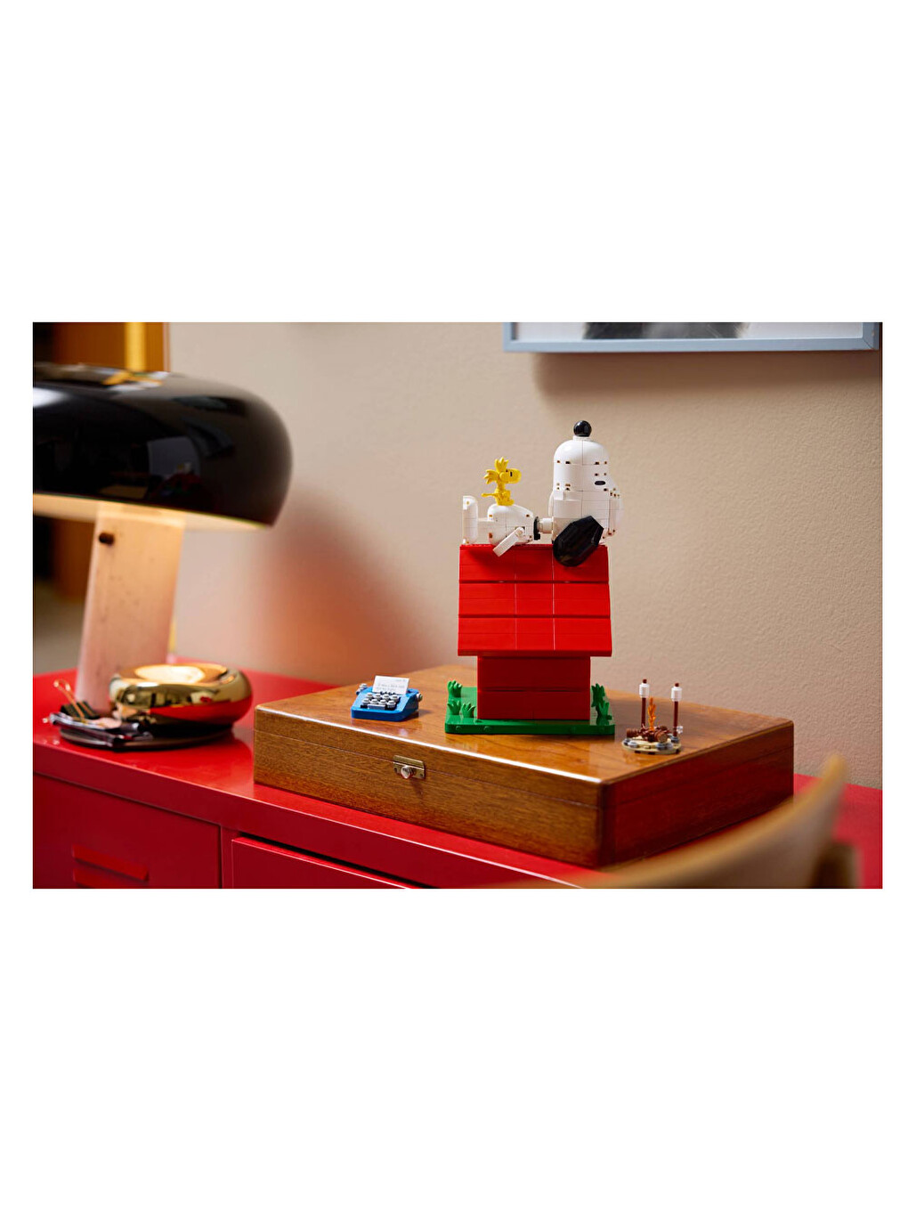 Ideas Peanuts: Snoopy’nin Köpek Kulübesi 21368-5