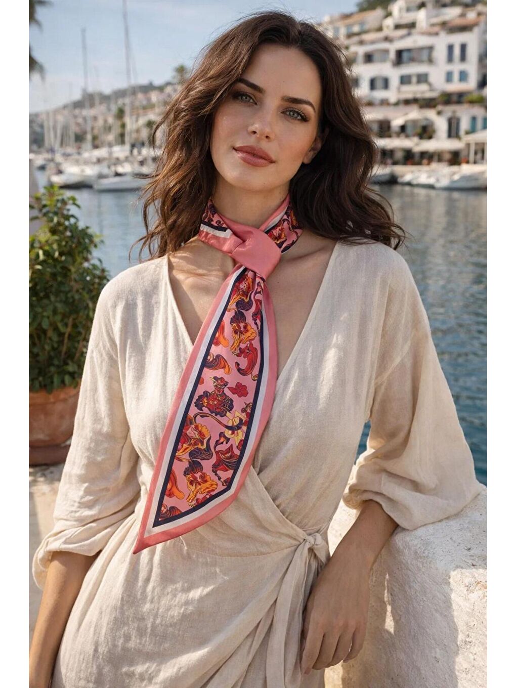 Kadın Pembe Figürlü Desenli Boyun Fuları FLR1015 PEMBE-3