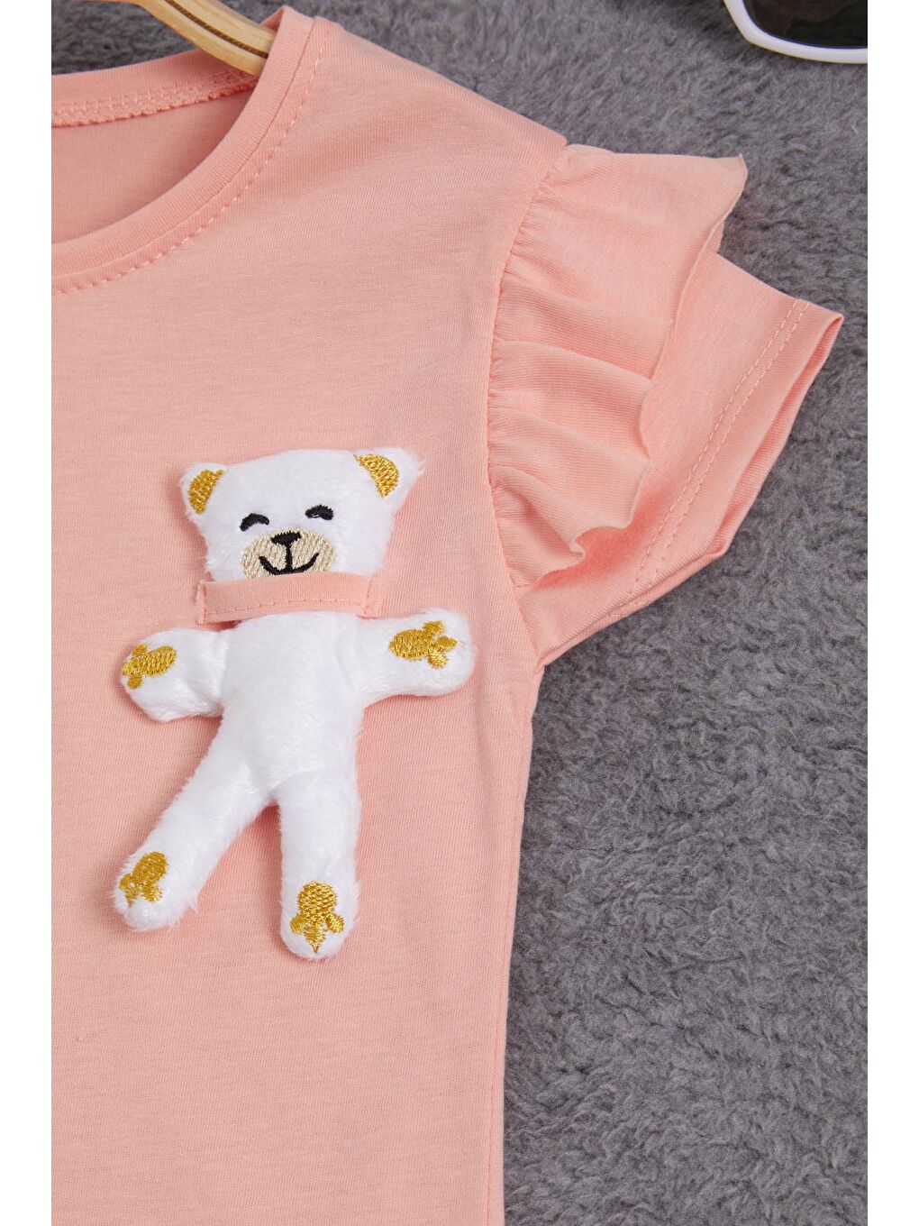 Pembe Somon Pelüş Ayıcıklı Fırfırlı Kız Çocuk T-shirt 15539-1