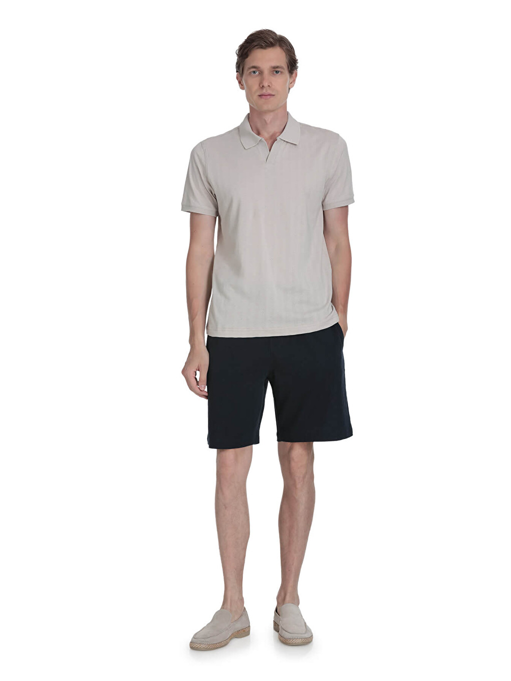 Ekru Regular Fit Apaş Yaka Pamuklu Tişört-1