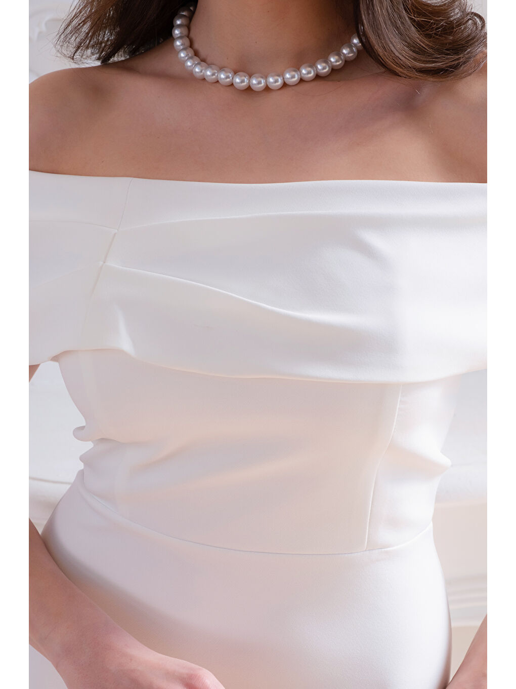 Kadın Beyaz Kayık Yaka Yırtmaçlı Söz Nişan Nikah Abiye Elbise-3