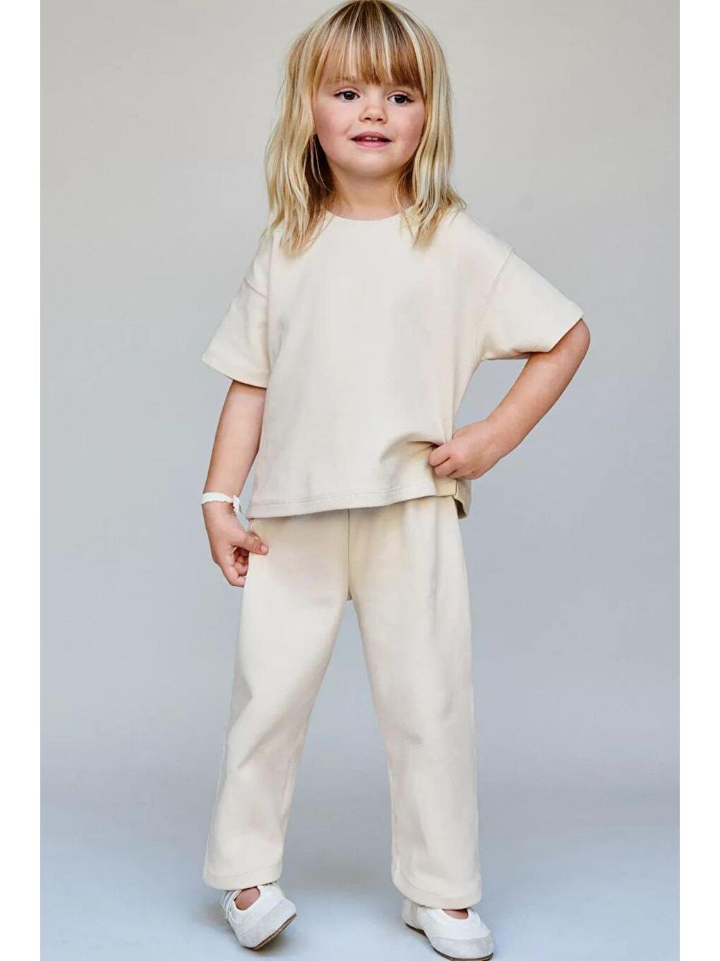 Bej Kız Çocuk Pamuklu Bisiklet Yaka Geniş Paçalı Altüst Takım