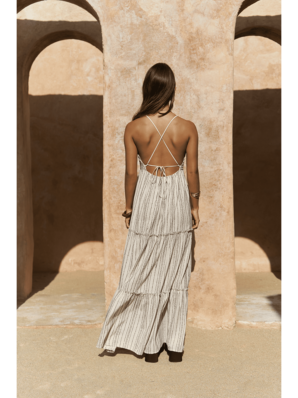 Kahverengi Asman Boncuk Detay Kahve Elbise-4