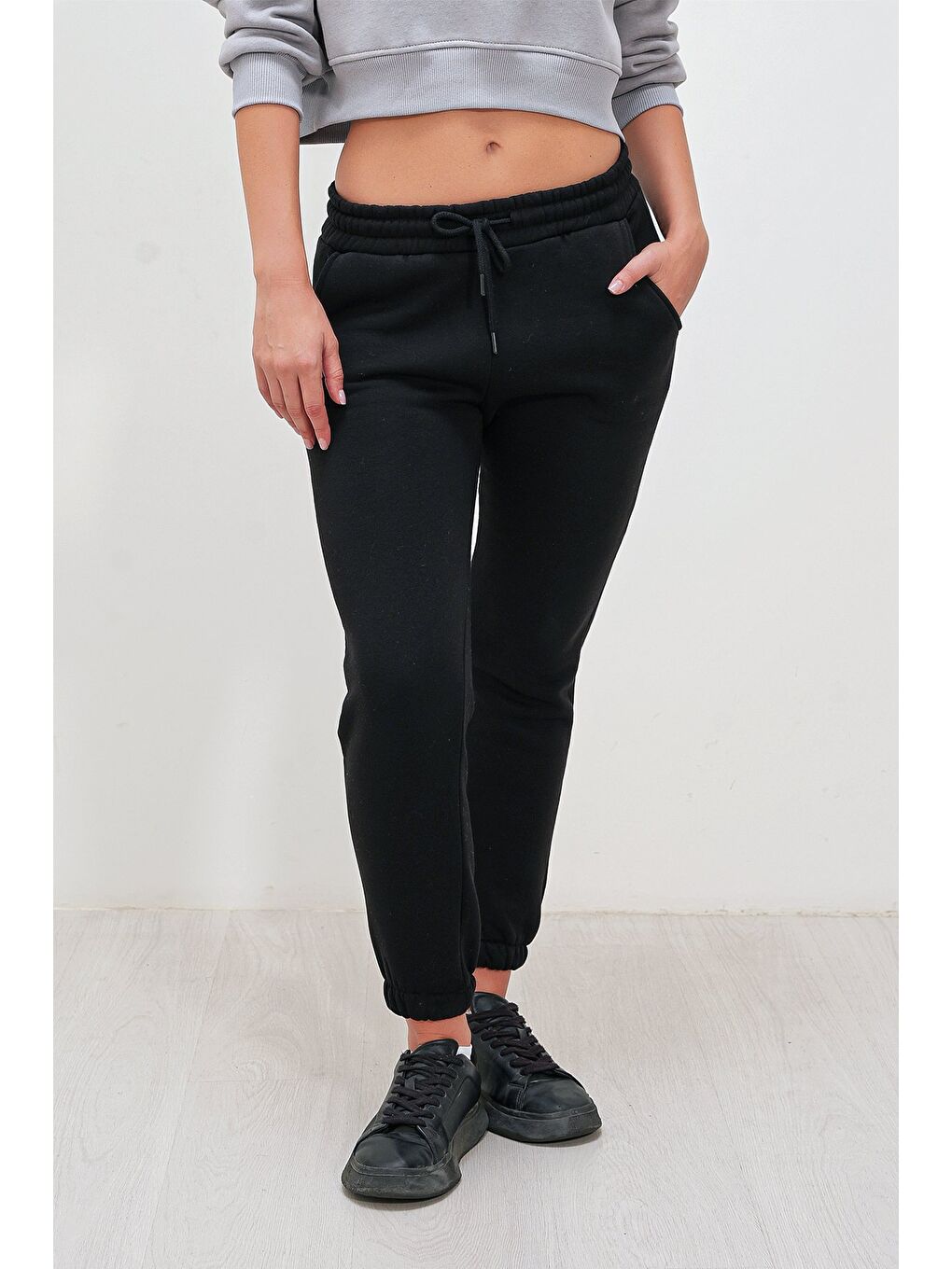 Siyah Üç İplik Cepli EŞOFMAN ALTI-1