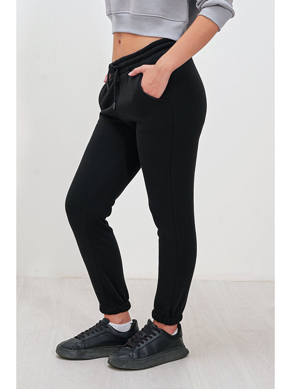 Siyah Üç İplik Cepli EŞOFMAN ALTI-2