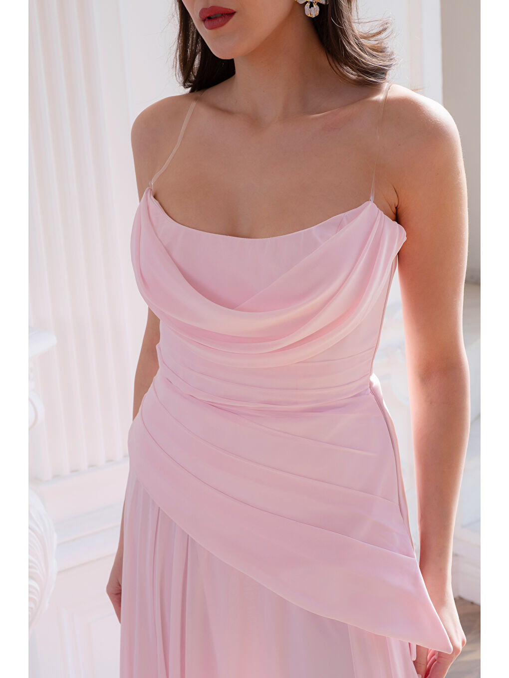 Pembe Kadın Pudra Dar Kalıp Korseli Şifon Fular Detaylı Uzun Abiye Elbise-4