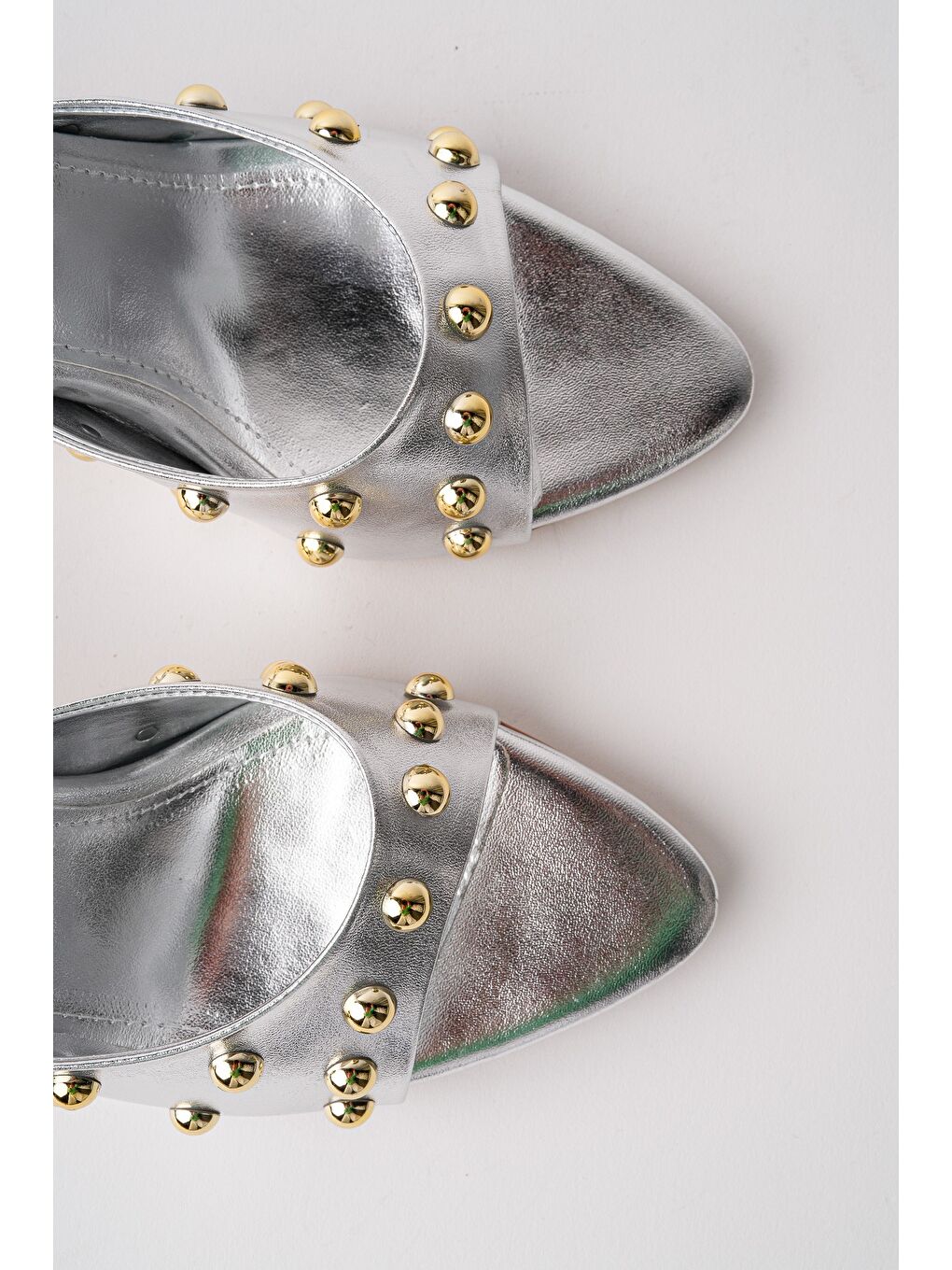 Gri HELENA Kadın Zımbalı Sivri Burun Metal Detaylı Stiletto Topuklu Terlik-2