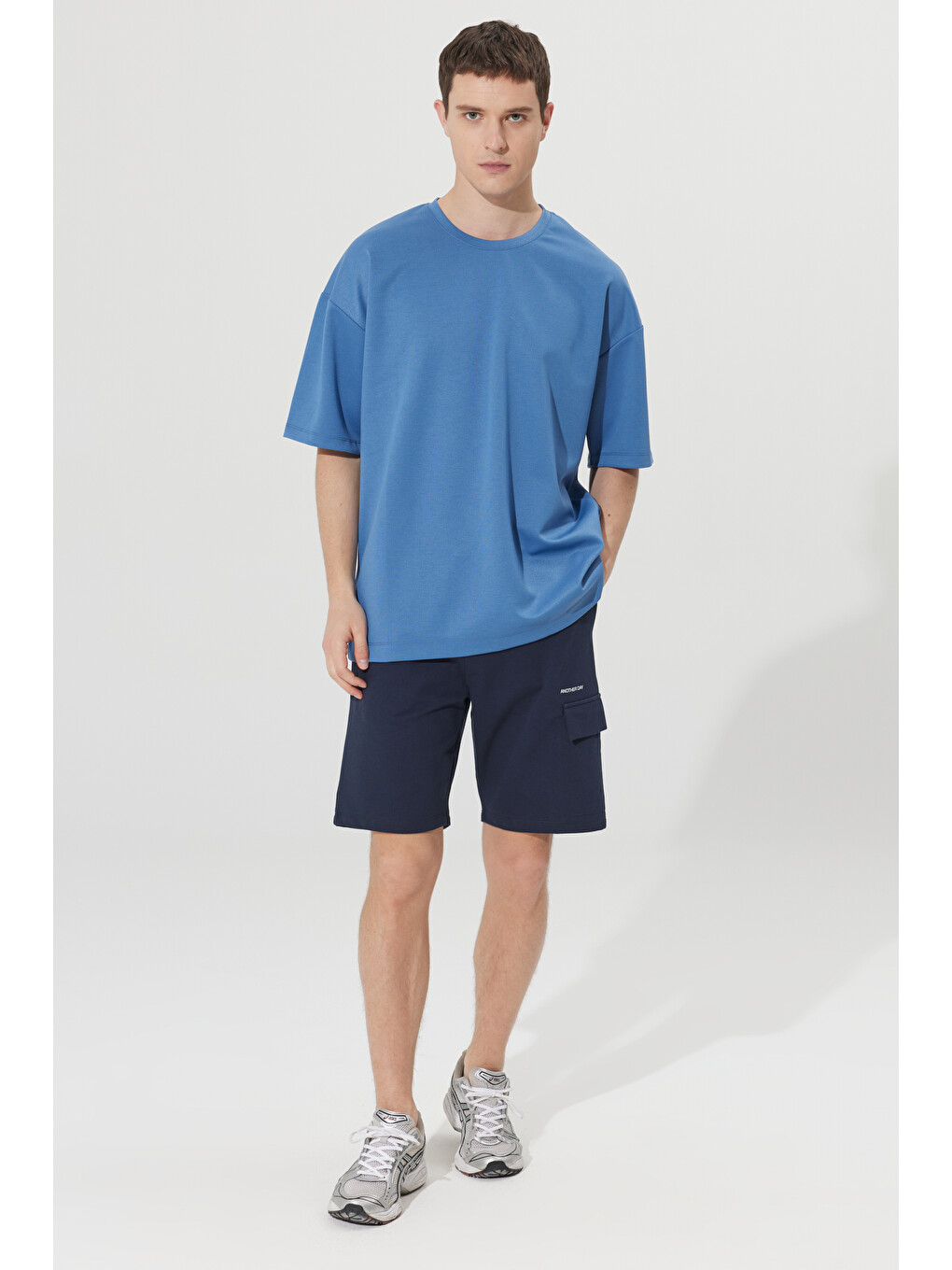 Erkek İndigo Oversize Bol Kesim Bisiklet Yaka Kısa Kollu Sweatshirt-1