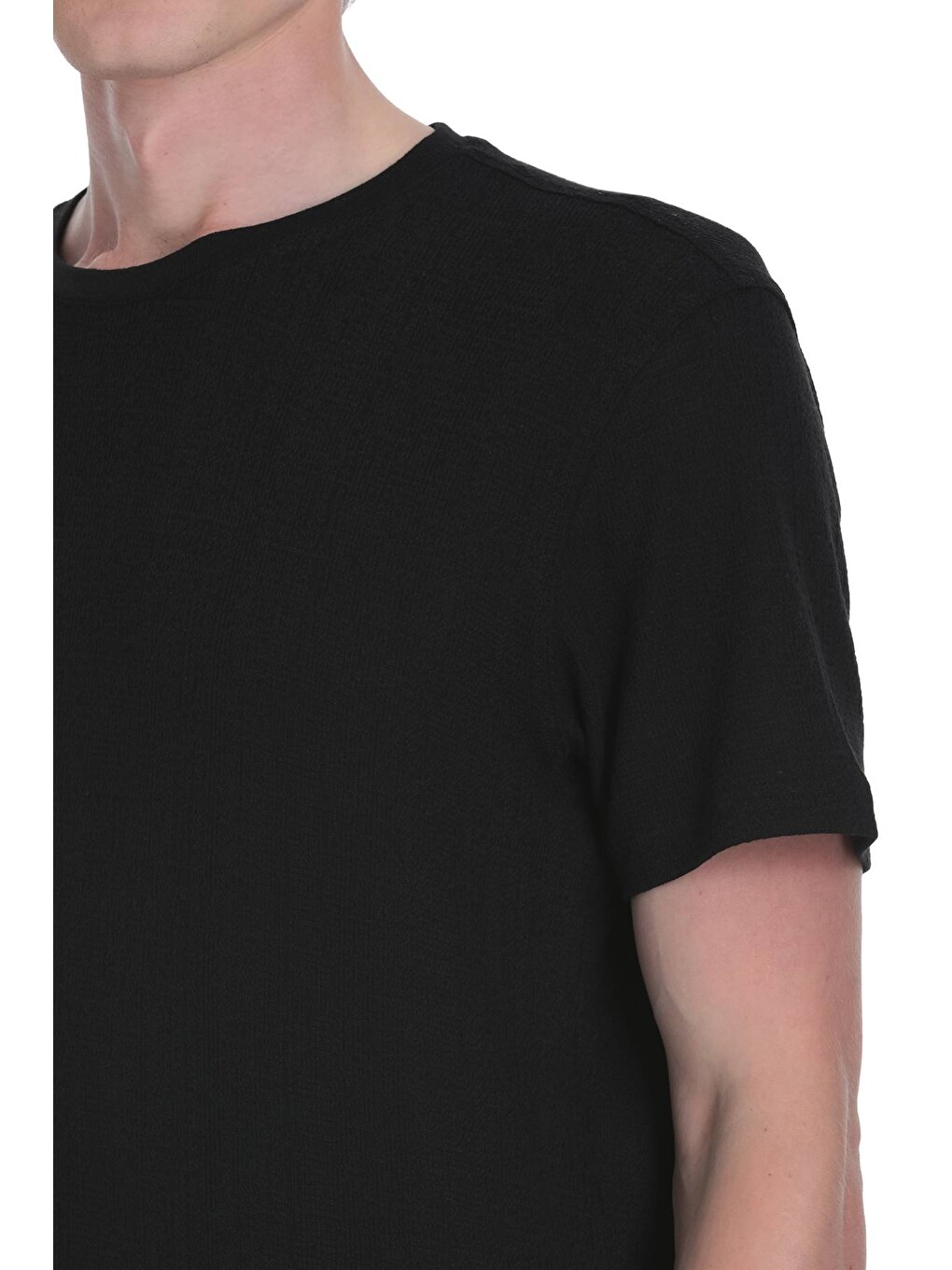 Siyah Regular Fit Bisiklet Yaka Tişört-3