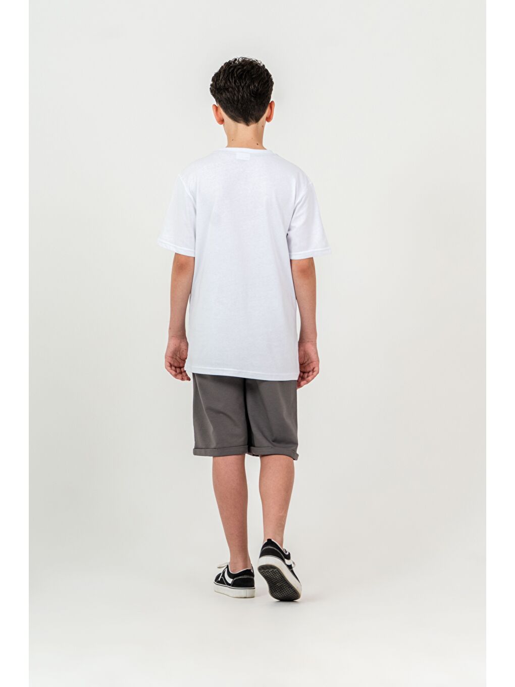 Gri Ön Orta Baskılı Duble Paçalı Erkek Çocuk Şort - Tişört Takımı-3