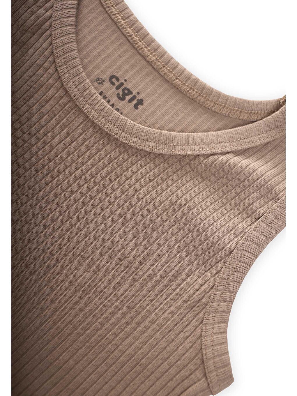 Bej Kız Çocuk İç Giyim Atlet-2