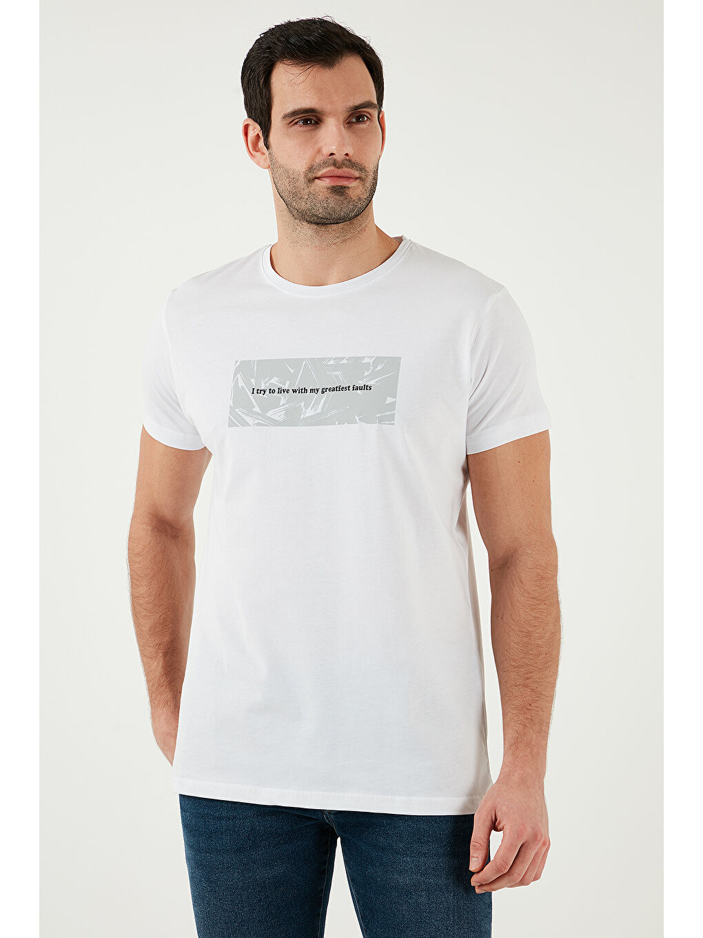 Beyaz Pamuklu Slim Fit Bisiklet Yaka Baskılı 3'lü Paket %100 Pamuk Tişört 541S31-2