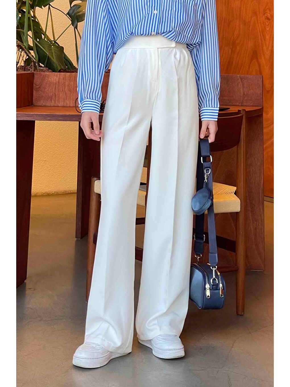 Beli Cırt Cırtlı Palazzo Model Pantolon Beyaz