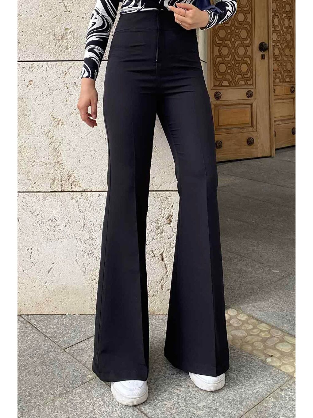 Yüksek Bel İspanyol Paça Gizli Cep Pantolon Siyah-2