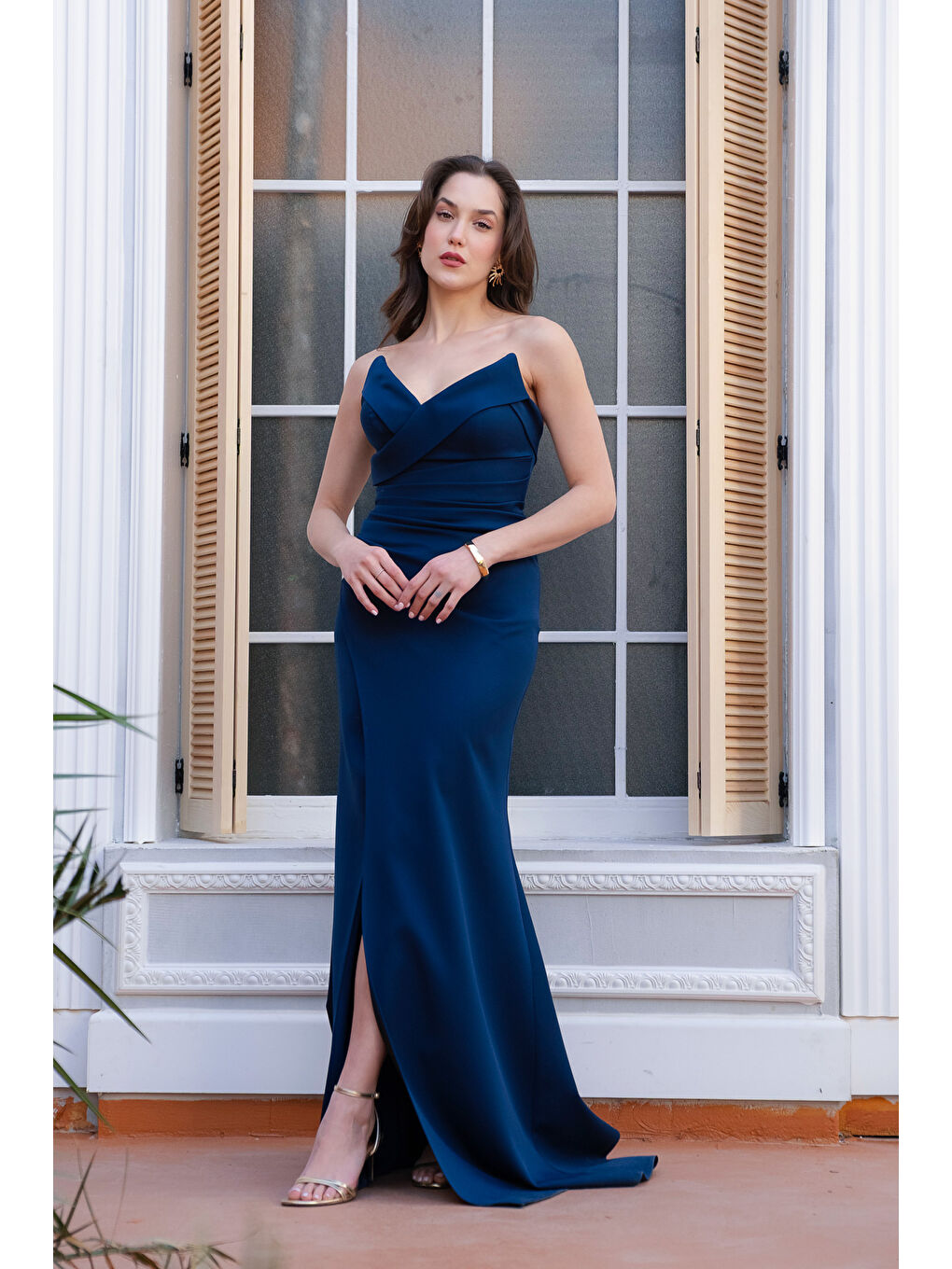 Kadın Lacivert Kedi Kulağı Pileli Uzun Abiye Elbise