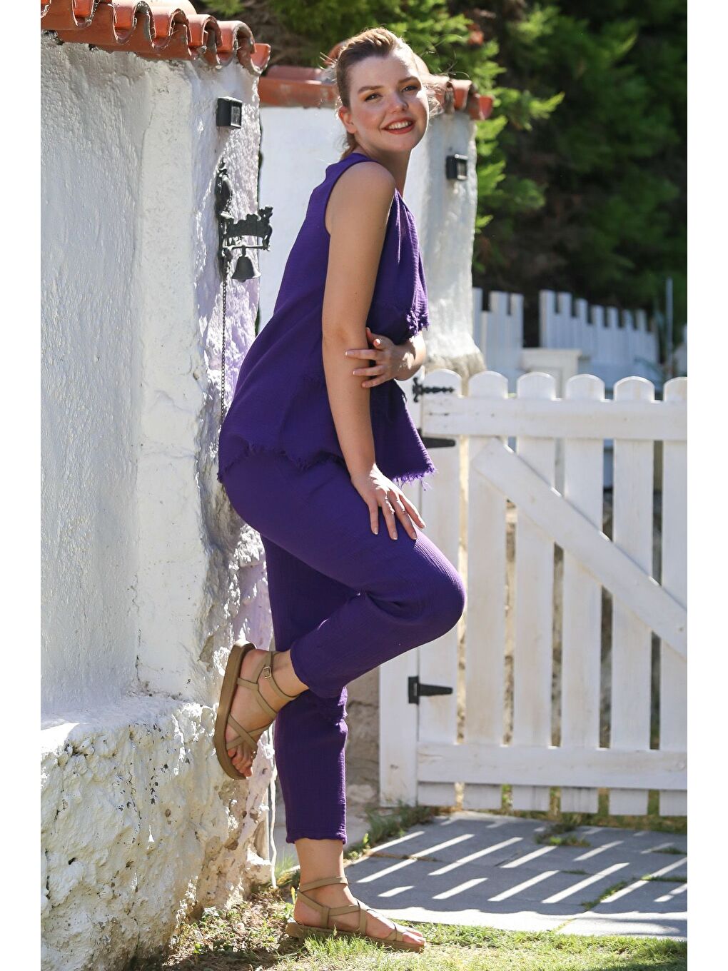 Mor Yuvarlak Yaka Kolsuz Cepli Pis Dikişli Lastikli Bel Dar Paça Müslin Dokuma Takım 65-100 55-63-3