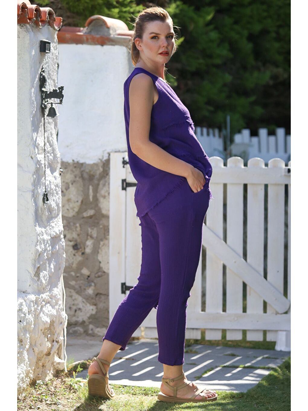 Mor Yuvarlak Yaka Kolsuz Cepli Pis Dikişli Lastikli Bel Dar Paça Müslin Dokuma Takım 65-100 55-63-6