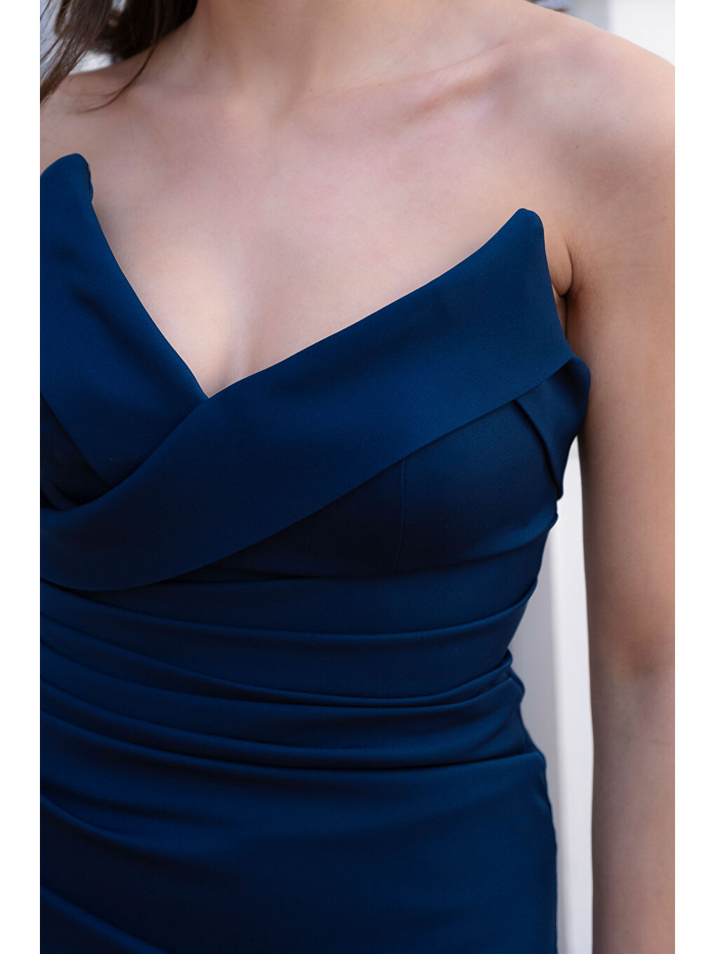 Kadın Lacivert Kedi Kulağı Pileli Uzun Abiye Elbise-2