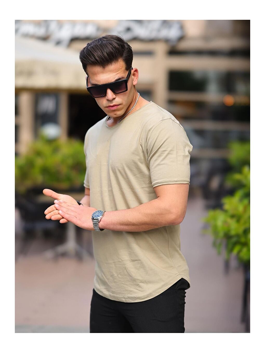 Bej Erkek Oval Kesim Slim Fit Pis Yaka Salaş T- Shirt-2