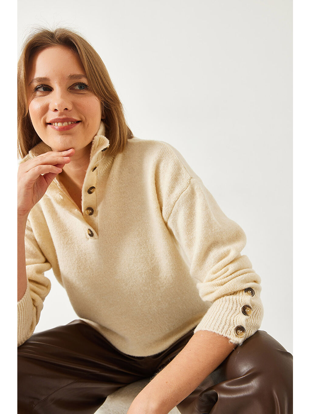 Ekru Kadın Kolu Patlı Triko Kazak-1