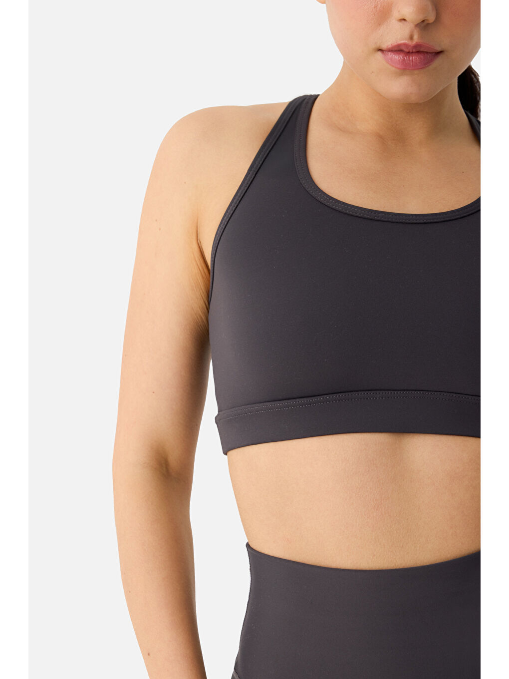 Gri Raina Çapraz Askılı Yüksek Destekli Füme Spor Bra-4