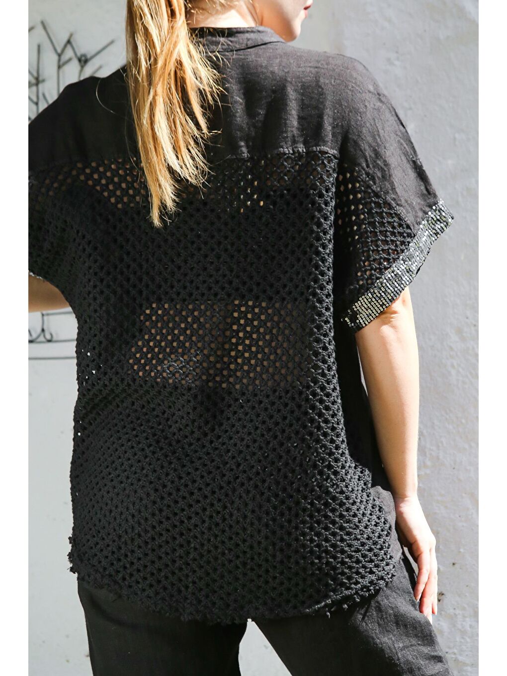 İtalyan Siyah Hakim Yaka Düşük Kol Düğmeli Cepli Pul Payet Varaklı Keten Dokuma Takım 70-100 65-65-1