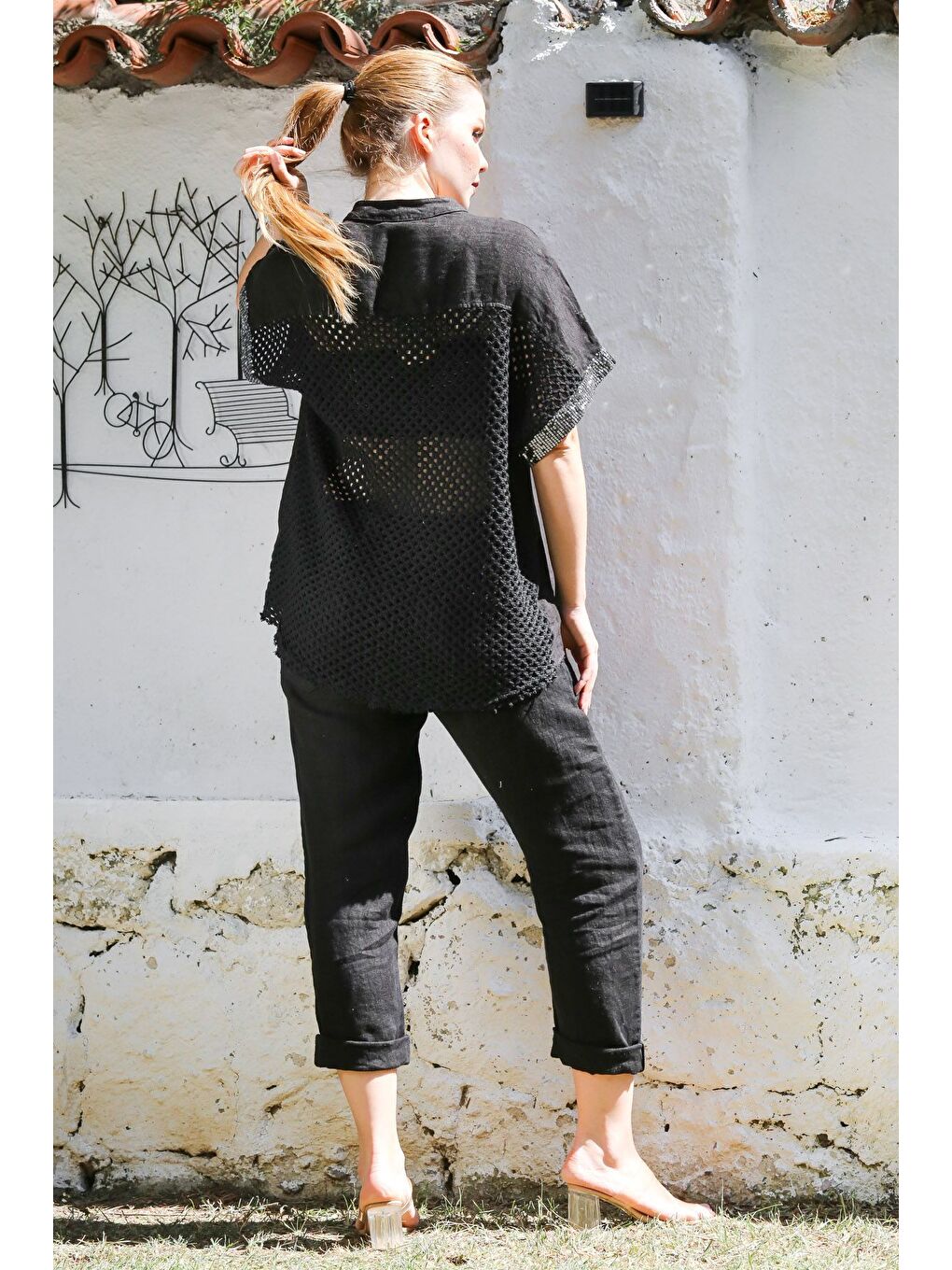 İtalyan Siyah Hakim Yaka Düşük Kol Düğmeli Cepli Pul Payet Varaklı Keten Dokuma Takım 70-100 65-65-7