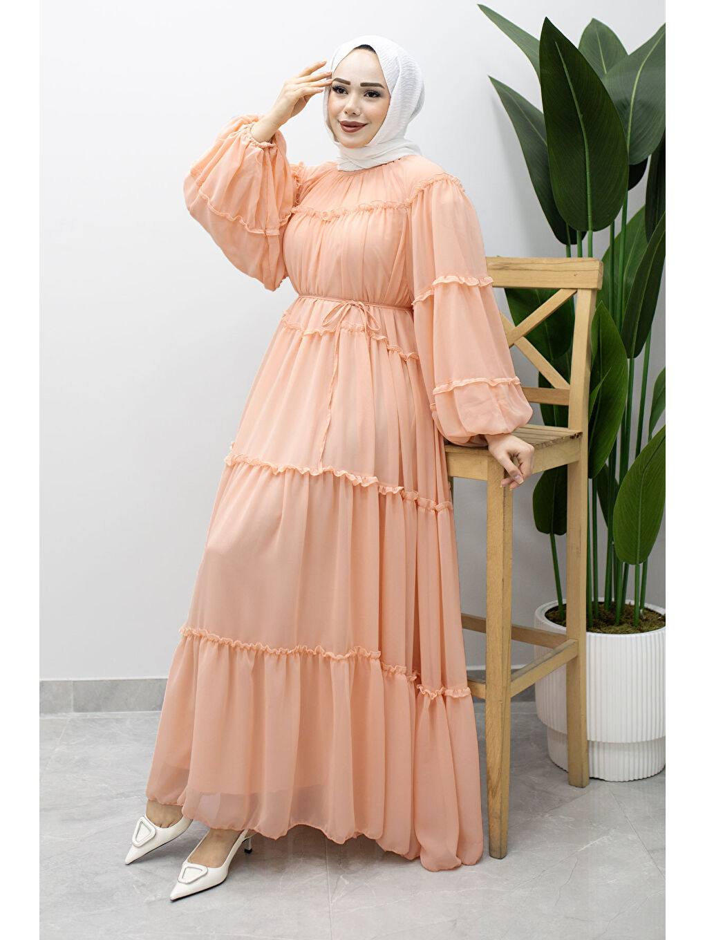 Pembe Beli Bağlamalı Fırfırlı Şifon Elbise TSD260142 Pudra-4