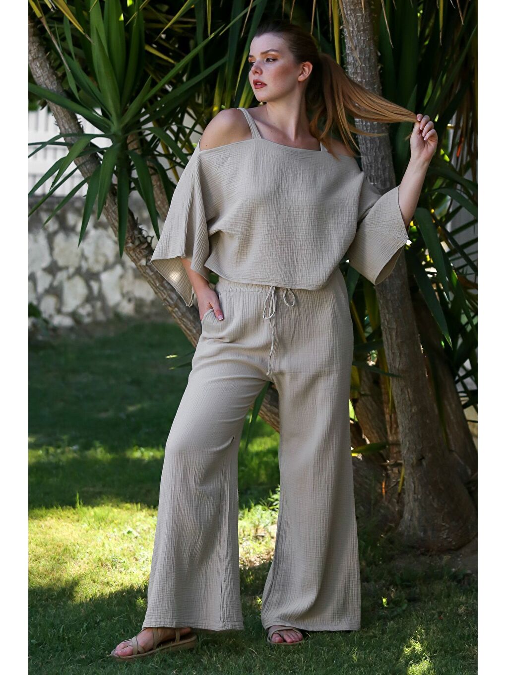 Bej Carmen Yaka Mendil Kol Cepli Yıkamalı Lastikli Bel Müslin Dokuma Takım 52-108 65-65-4