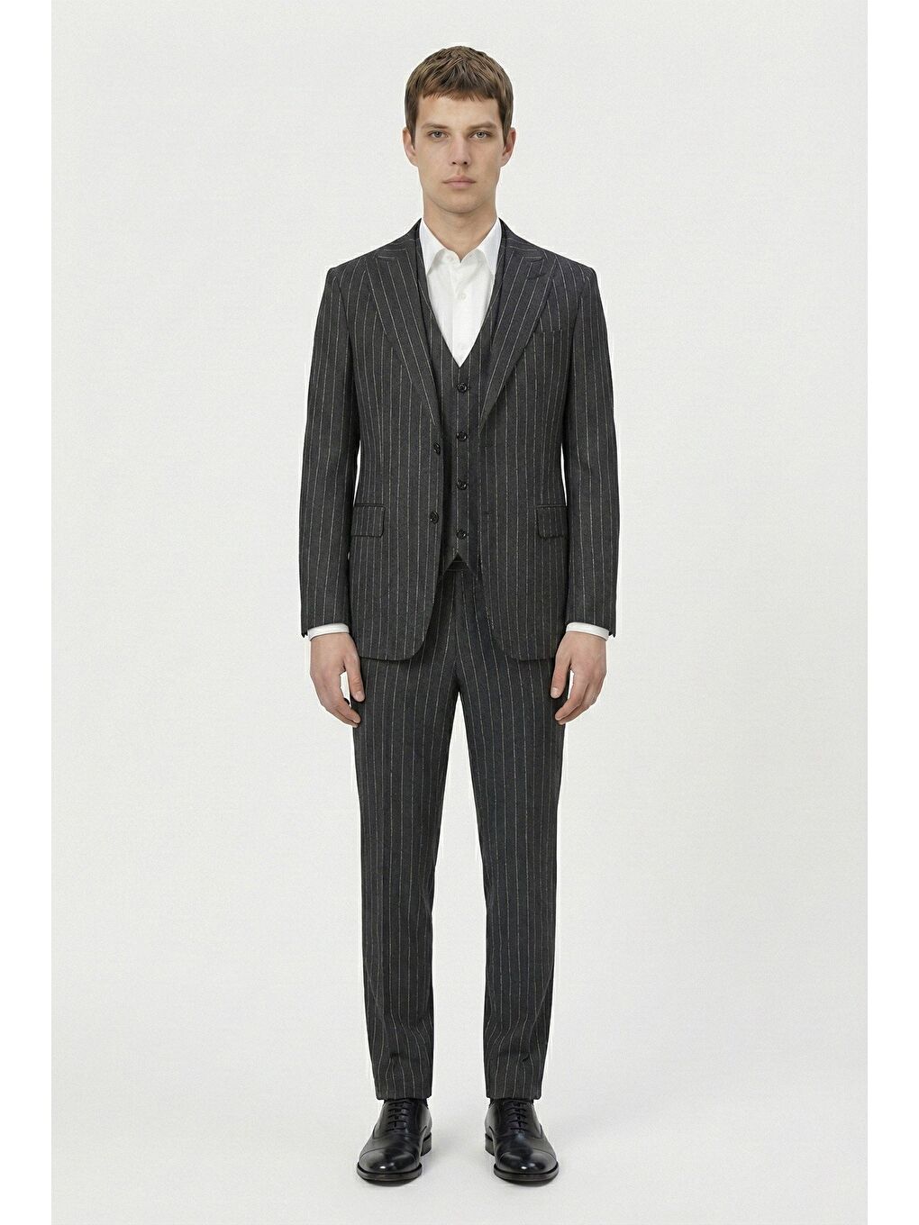 Giotelli Antrasit Slim Fit Çizgili Mono Yaka Yelekli 6 Drop Tam Astarlı Erkek Takım Elbise-1