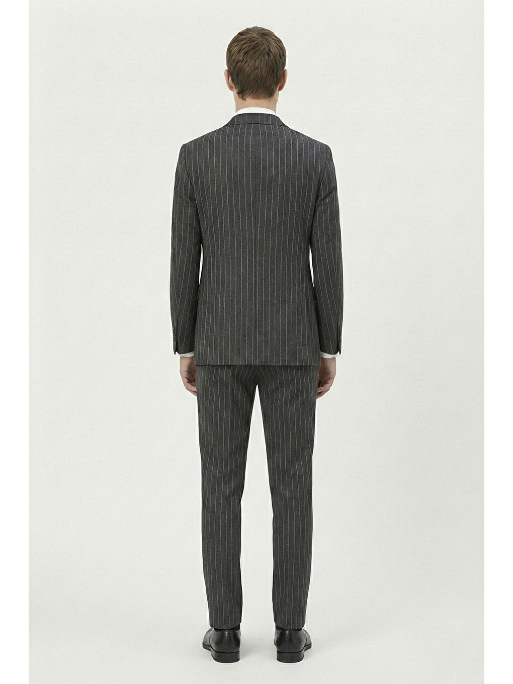 Giotelli Antrasit Slim Fit Çizgili Mono Yaka Yelekli 6 Drop Tam Astarlı Erkek Takım Elbise-3