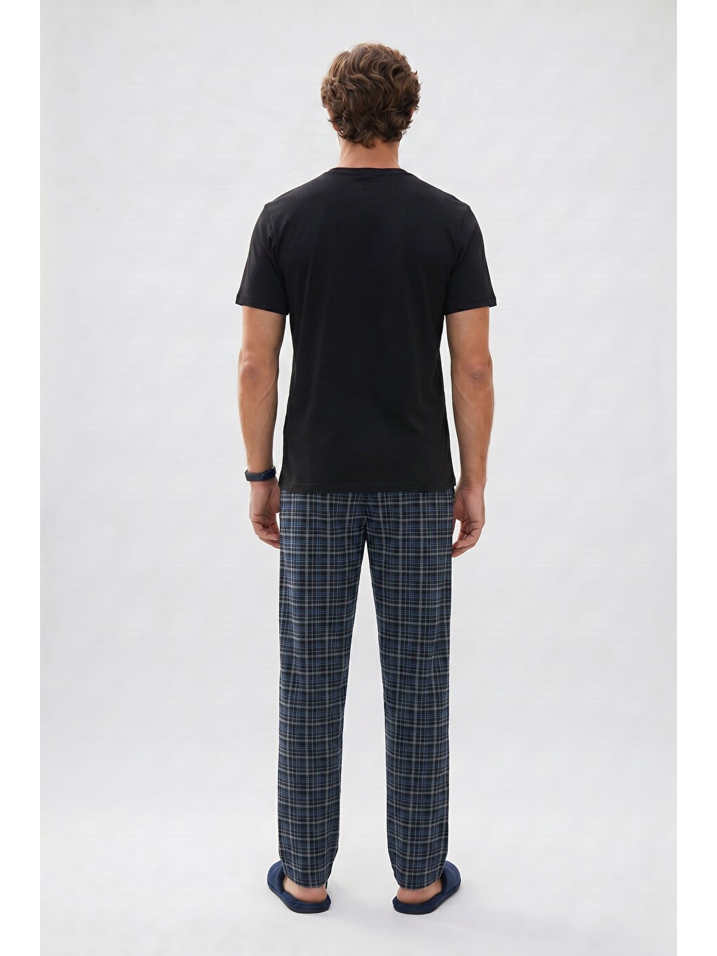 Erkek Standart Fit Normal Kesim Pamuklu Bisiklet Yaka Kısa Kollu Lastikli Siyah Pijama Takımı-4