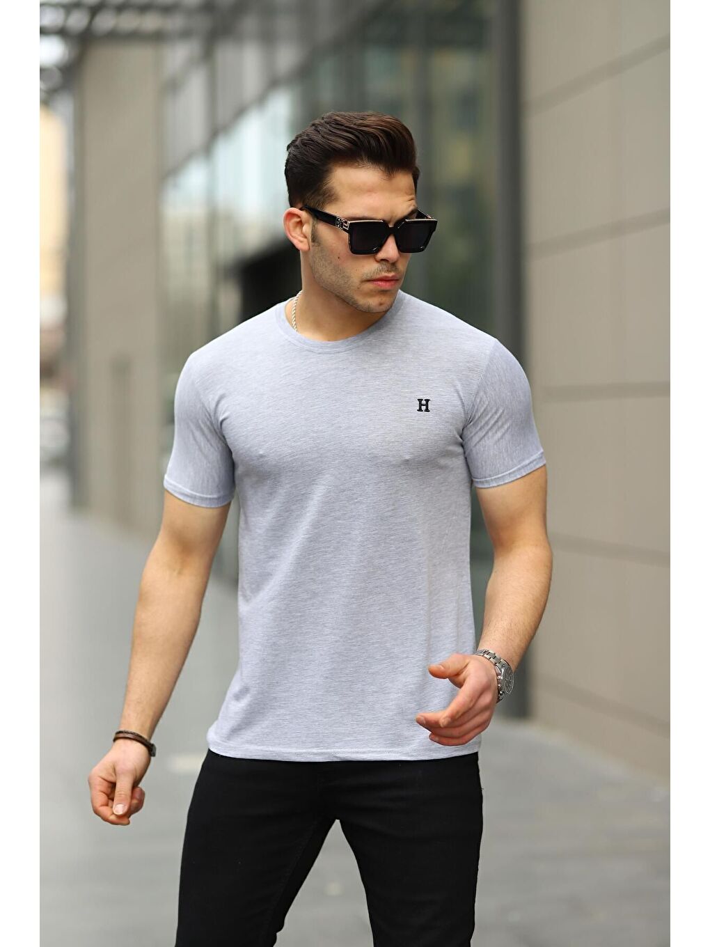 Gri Erkek H Nakış Desenli Oversize Tshirt-2