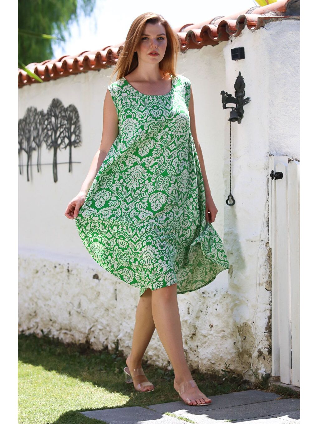 Yeşil Havuz Yaka Kolsuz Desenli Casual Viskon Dokuma Elbise 106 66