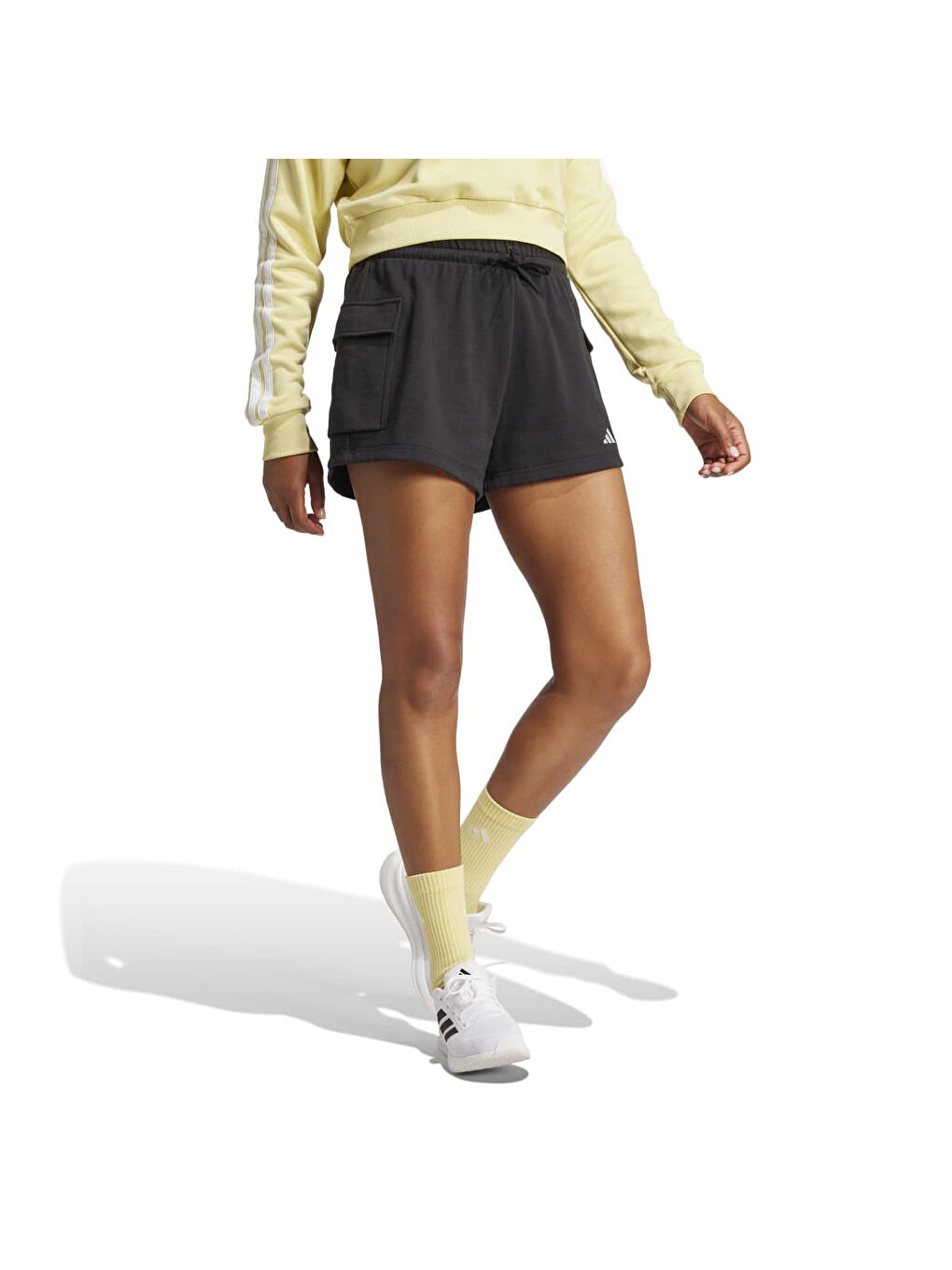 Essentials Small Logo French Terry Kadın Siyah Kargo Şort-2