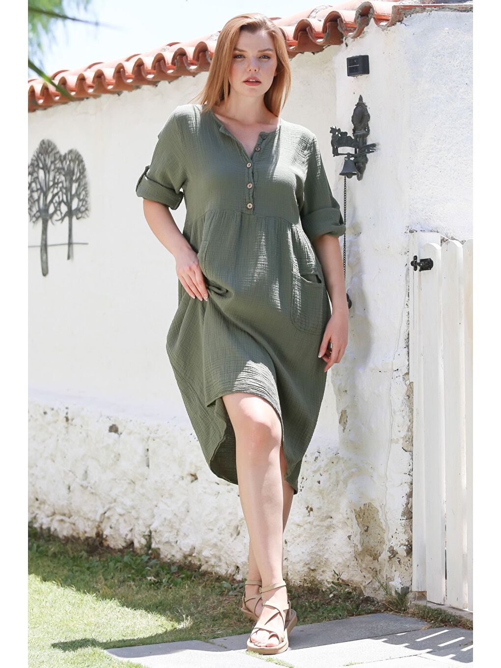 Haki Yuvarlak Yaka Düğmeli Uzun Kollu Cepli Yıkamalı Casual Müslin Dokuma Elbise 107 60-2